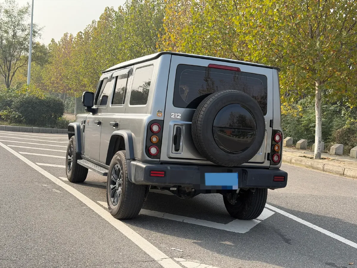 2024 212 212 T01 2.0T 252HP L4 8AT,autocango,china used car exporter,china ev exporter,chinese used car exporter,chinese used ev exporter