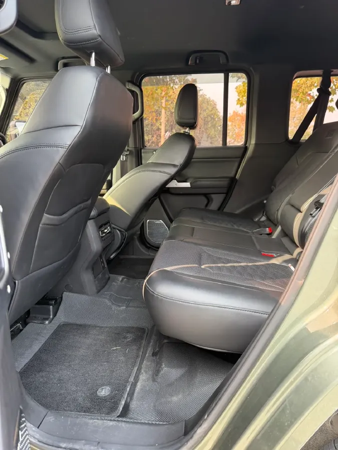 2024 212 212 T01 2.0T 252HP L4 8AT,autocango,china used car exporter,china ev exporter,chinese used car exporter,chinese used ev exporter