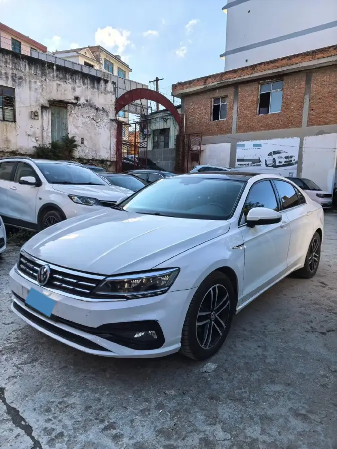 2021 Volkswagen Lamando 1.4T 150HP L4 7DCT