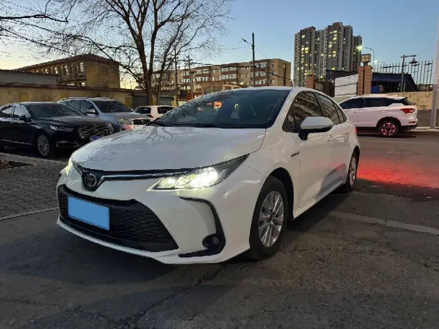 2023 TOYOTA COROLLA view 1