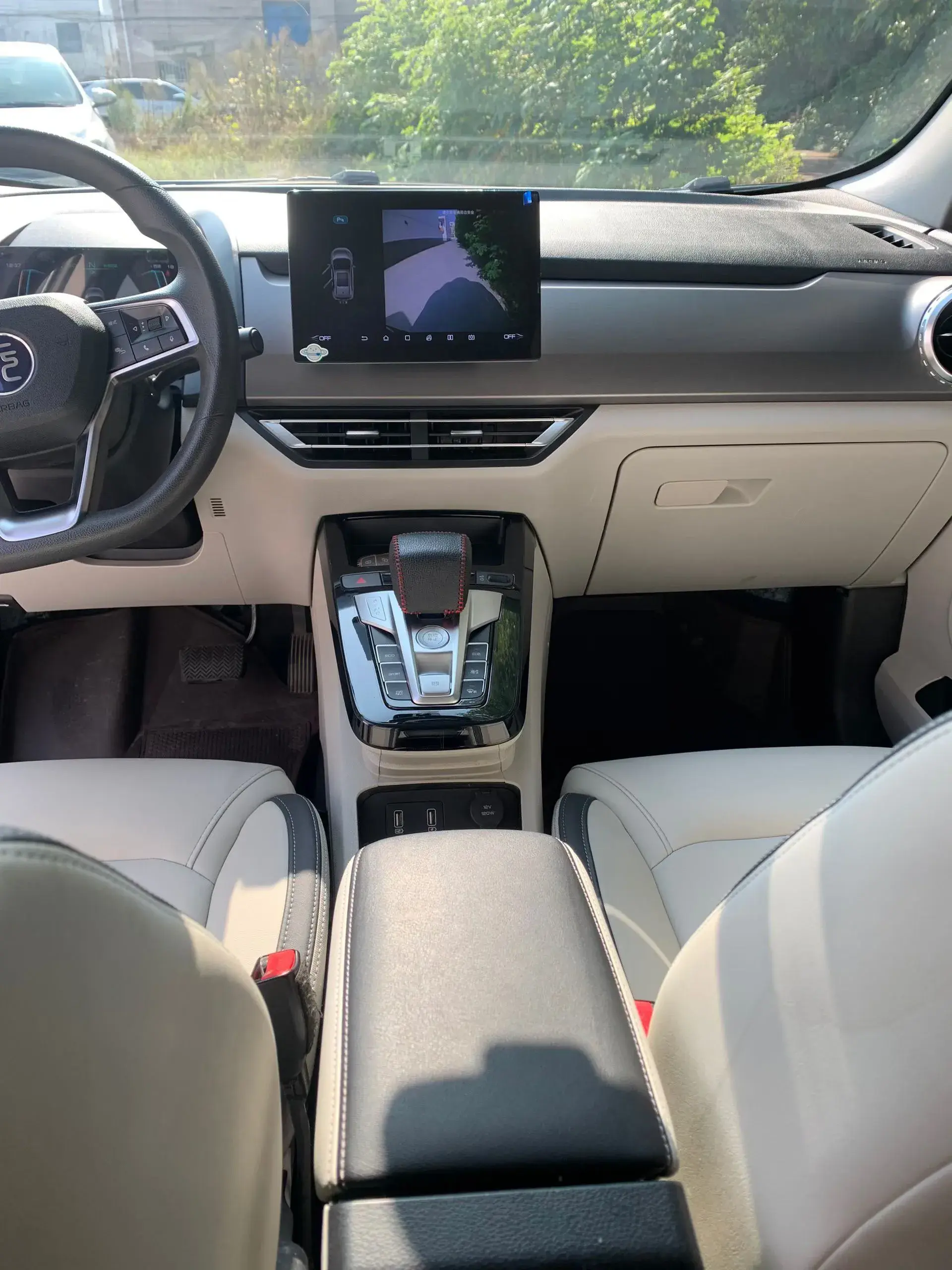 2021 BYD YUAN thumbnail 3