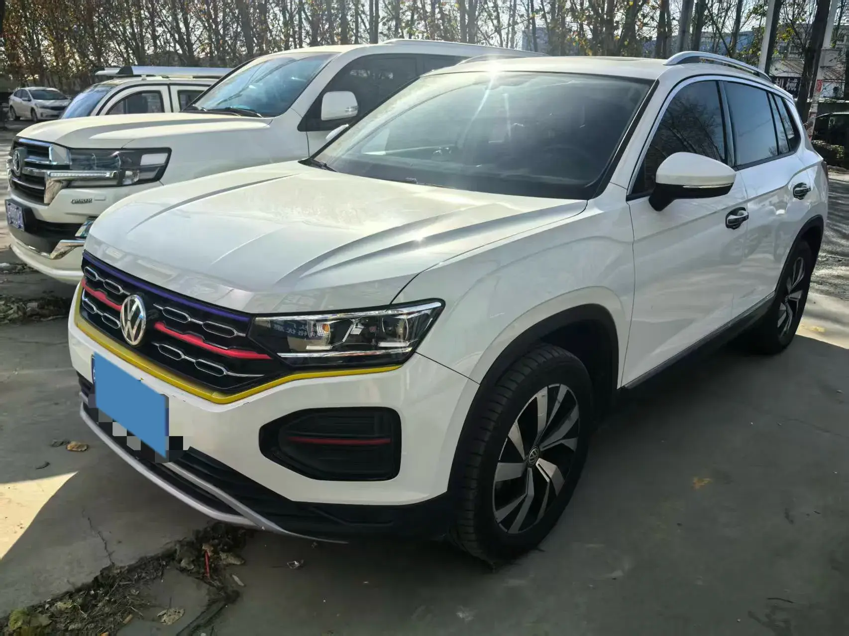 2019 VOLKSWAGEN TAYRON view 1