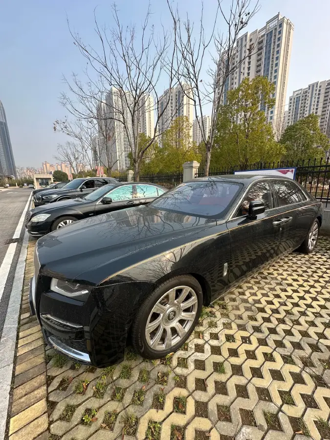 2021 Rolls-Royce Ghost 6.7T 571HP V12 8AT