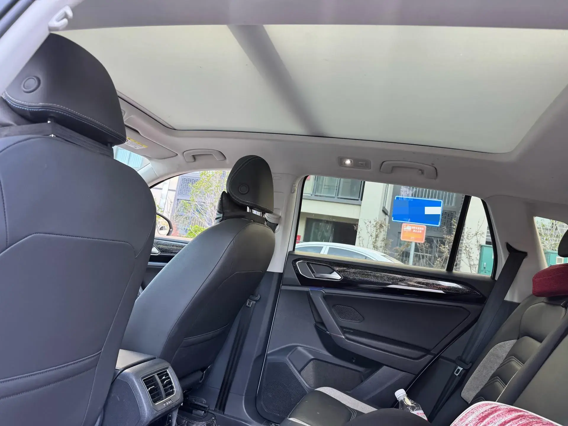 2020 VOLKSWAGEN TAYRON thumbnail 3