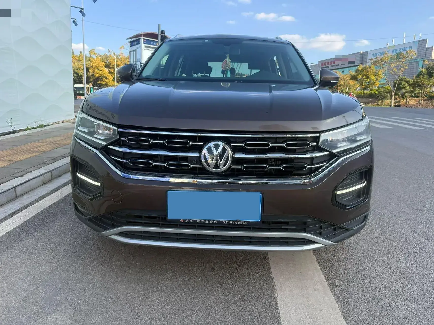 2019 VOLKSWAGEN TAYRON thumbnail 3