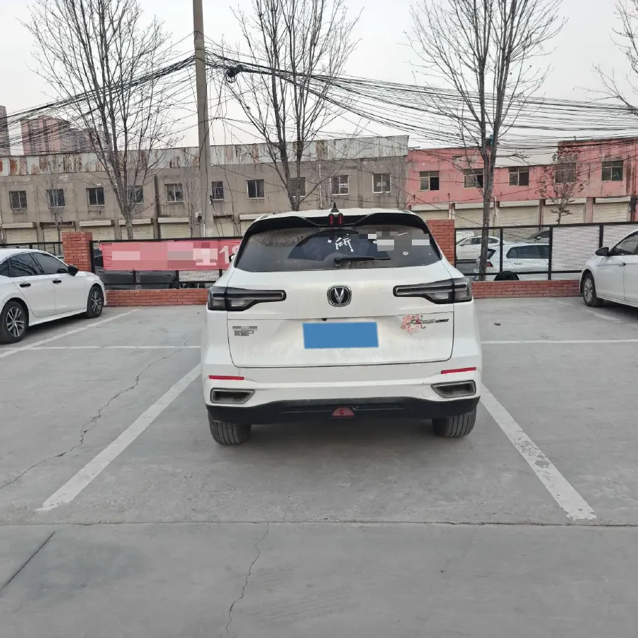 2024 ChangAn X5 PLUS 1.5T 188HP L4 7DCT,autocango,china used car exporter,china ev exporter,chinese used car exporter,chinese used ev exporter