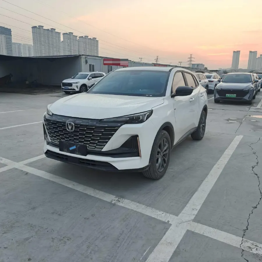 2024 ChangAn X5 PLUS 1.5T 188HP L4 7DCT,autocango,china used car exporter,china ev exporter,chinese used car exporter,chinese used ev exporter