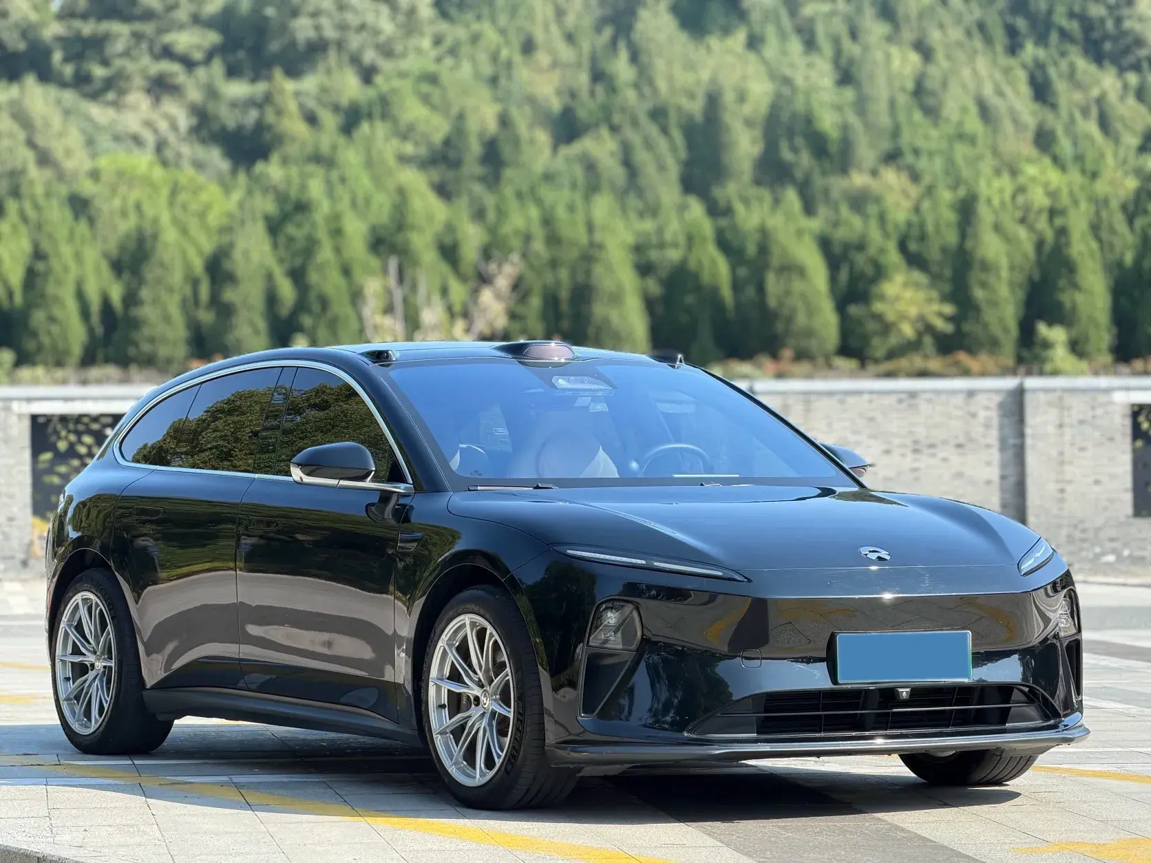 2023 NIO ET5T thumbnail 3