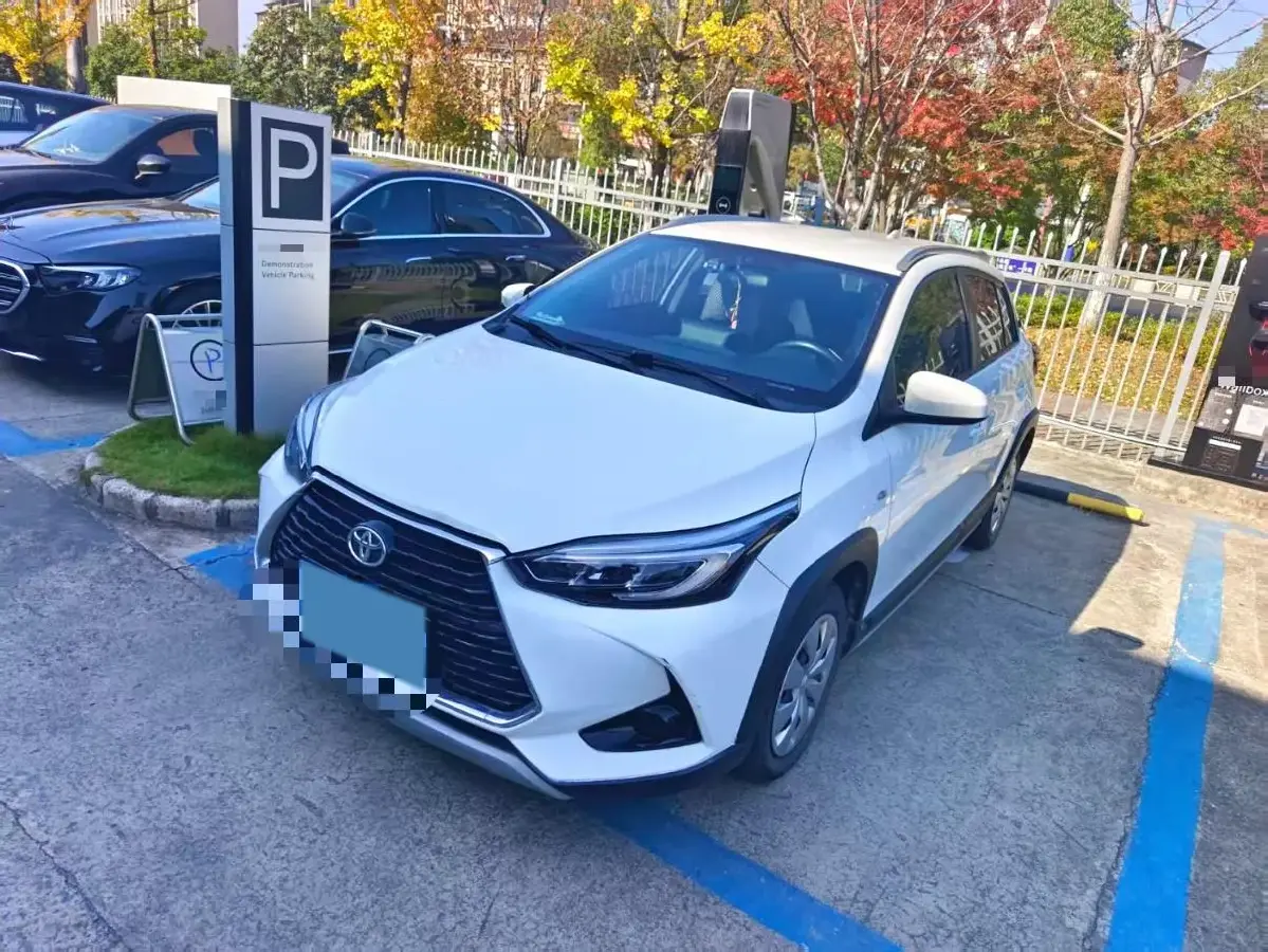 2022 Toyota Yaris L 1.5L 112HP L4 CVT