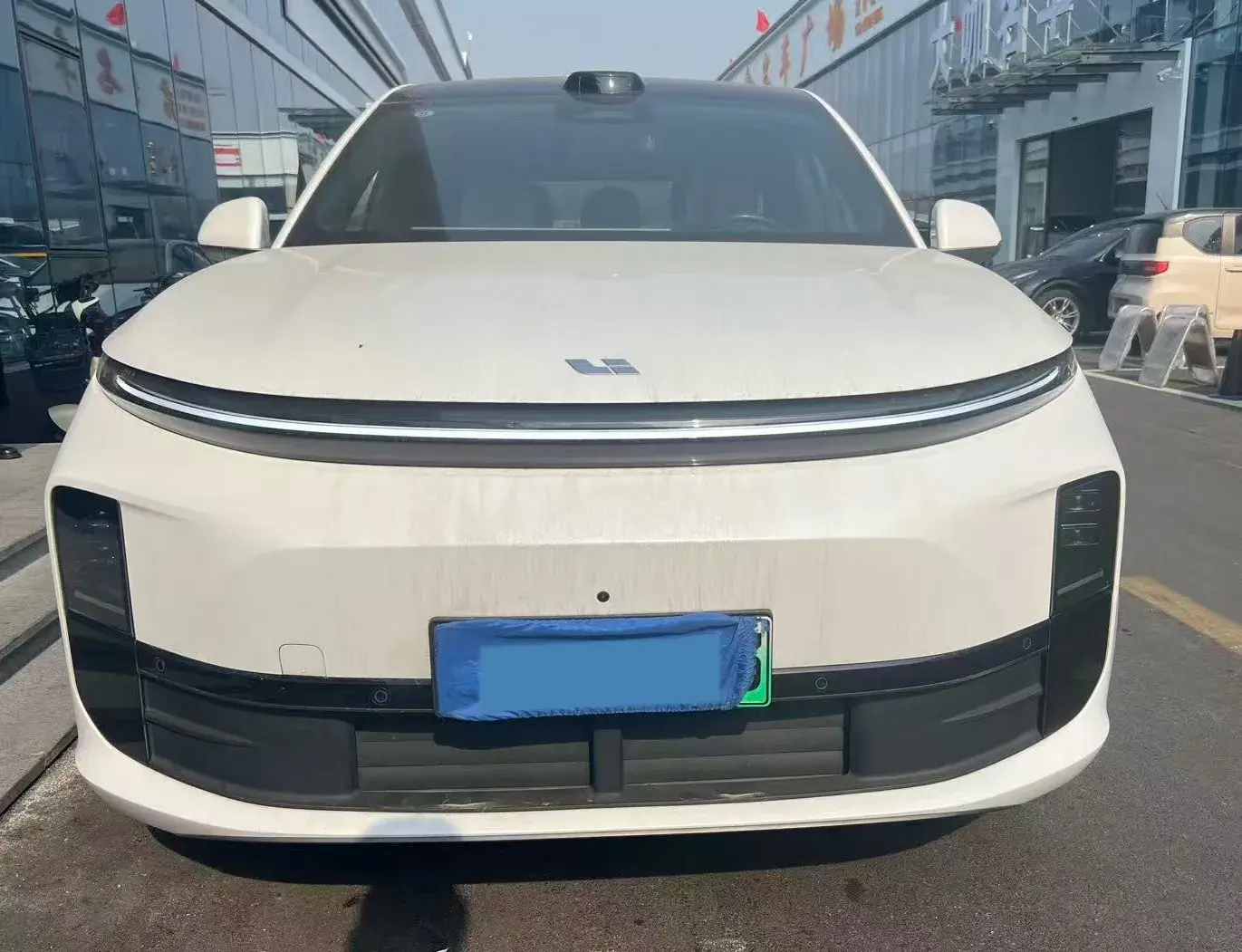 2024 LI L6 thumbnail 2