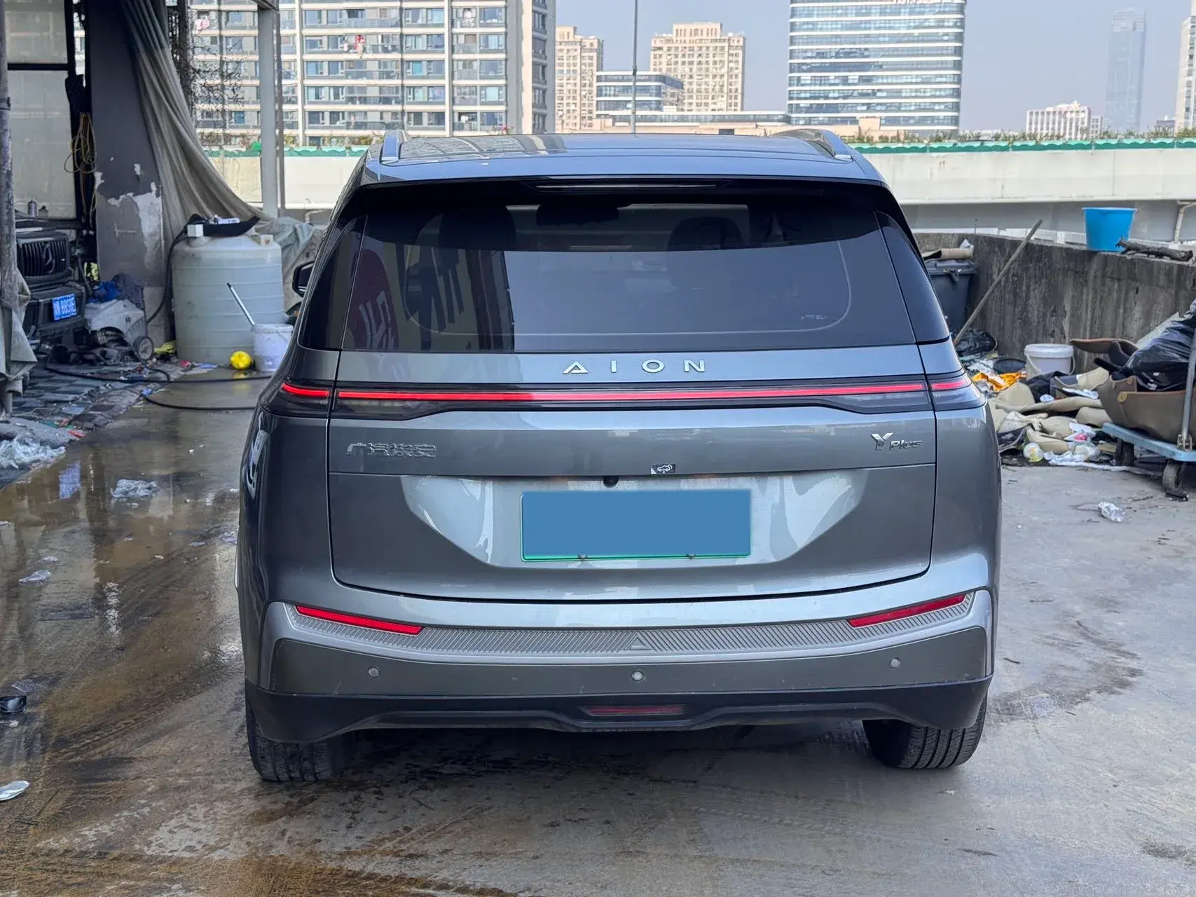 2023 AION Y thumbnail 4