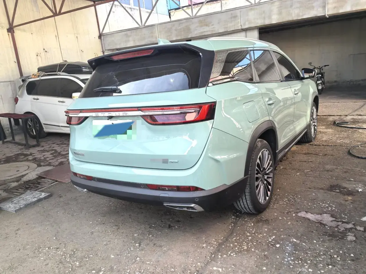 2023 JETOUR X70 thumbnail 2