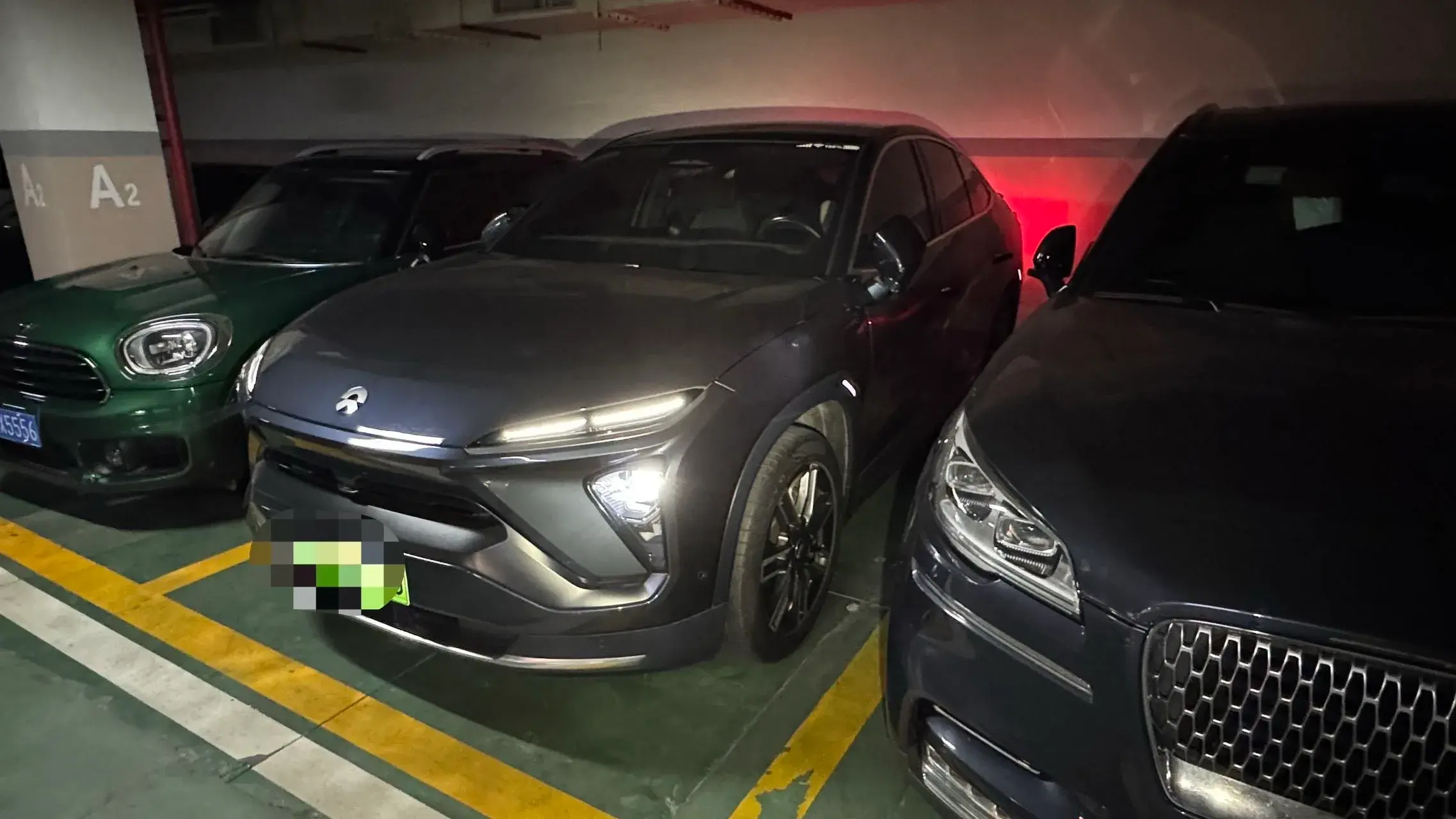 2020 NIO EC6 view 1