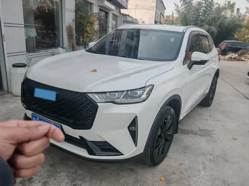 2021 HAVAL H6 view 1