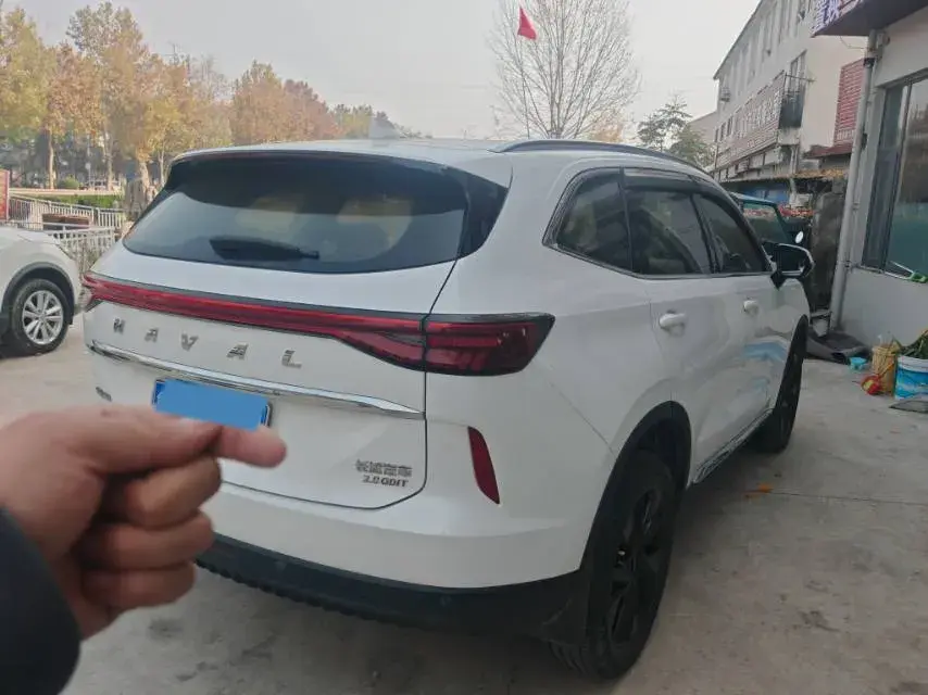 2021 HAVAL H6 thumbnail 4