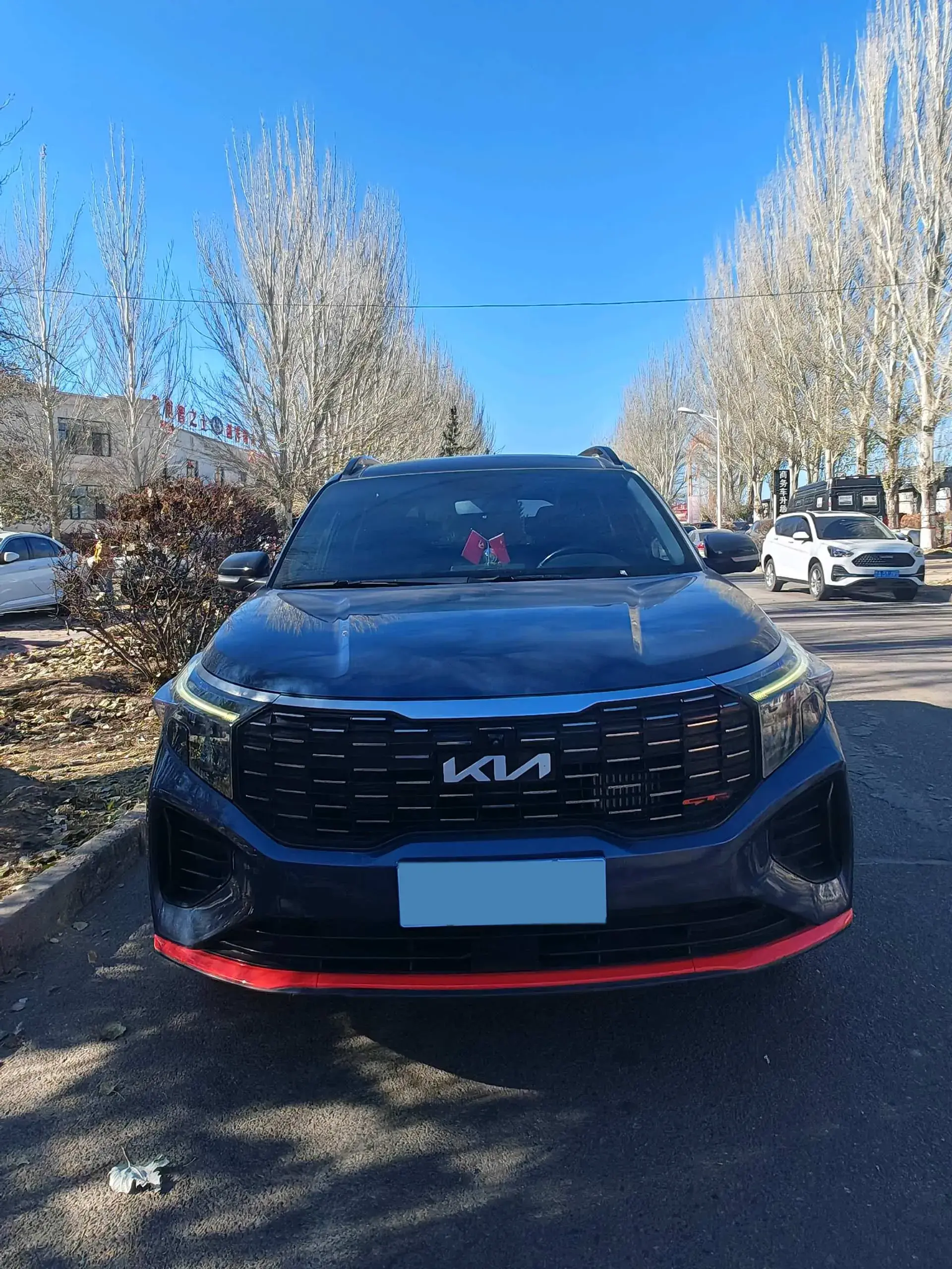 2021 KIA SPORTAGE thumbnail 2