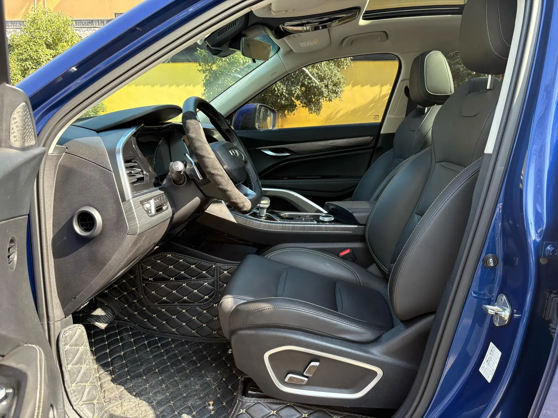 2019 GEELY TUGELLA thumbnail 4