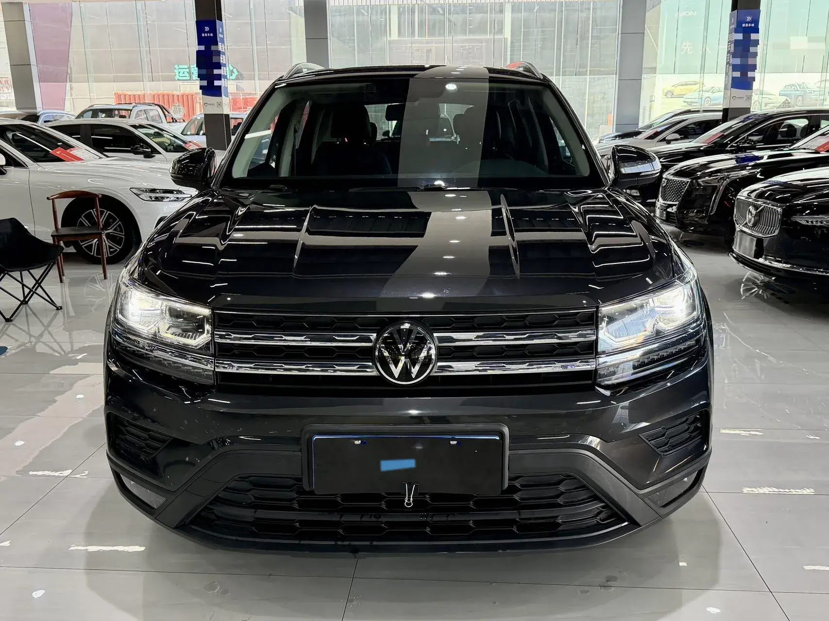 2022 VOLKSWAGEN THARU thumbnail 2