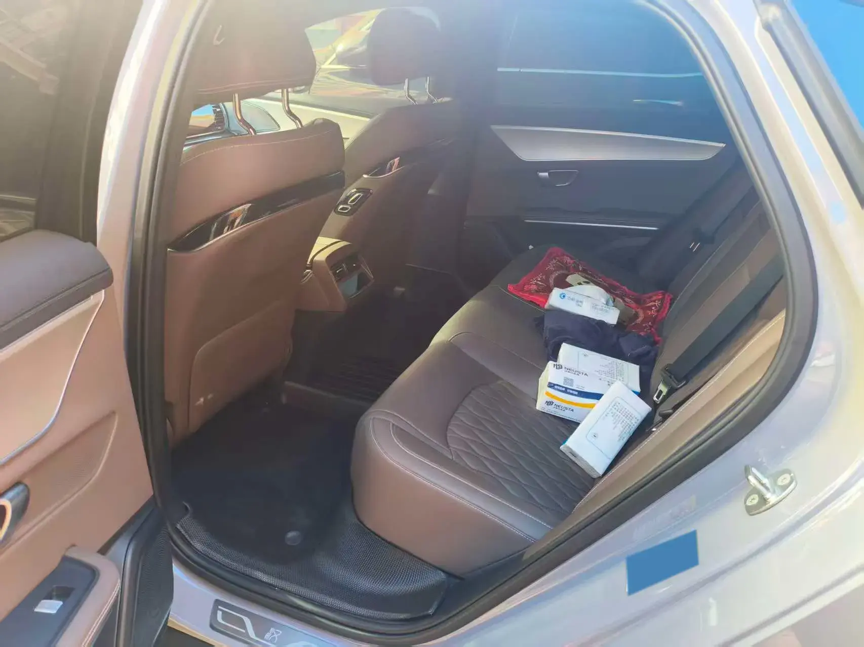 2025 BYD HAN thumbnail 3