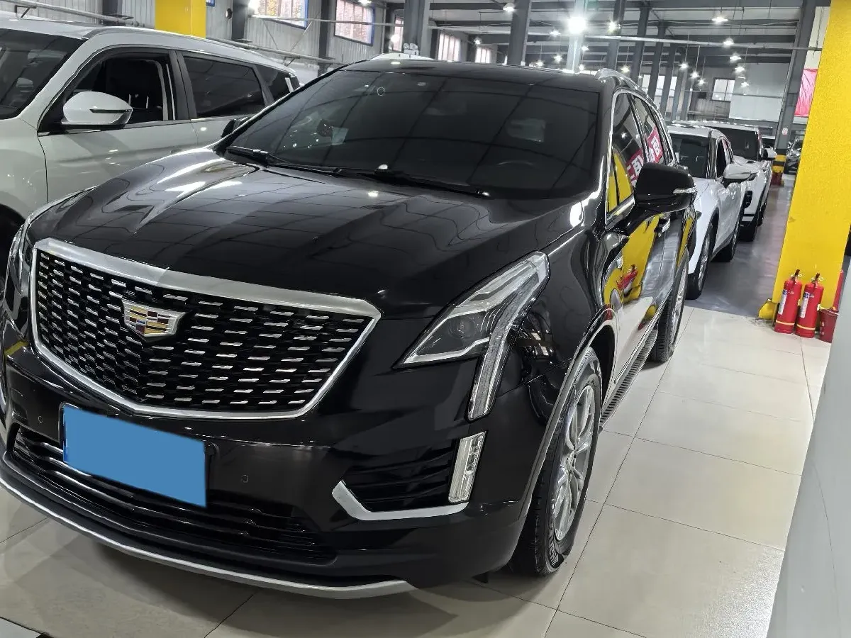 2020 Cadillac XT5 2.0T 241HP L4 9AT,autocango,china used car exporter,china ev exporter,chinese used car exporter,chinese used ev exporter