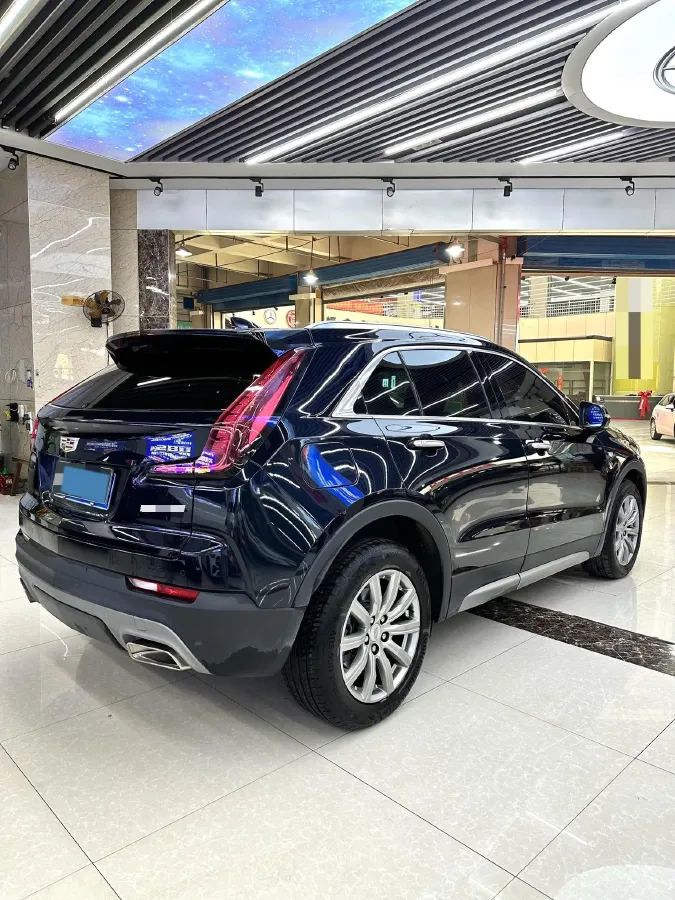 2023 Cadillac XT4 2.0T 237HP L4 9AT,autocango,china used car exporter,china ev exporter,chinese used car exporter,chinese used ev exporter