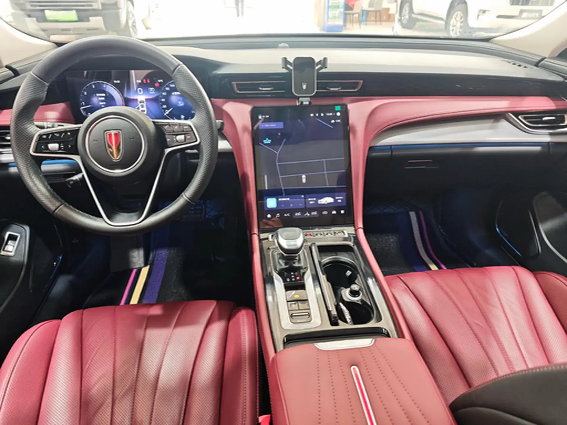 2023 HONGQI H5 thumbnail 3