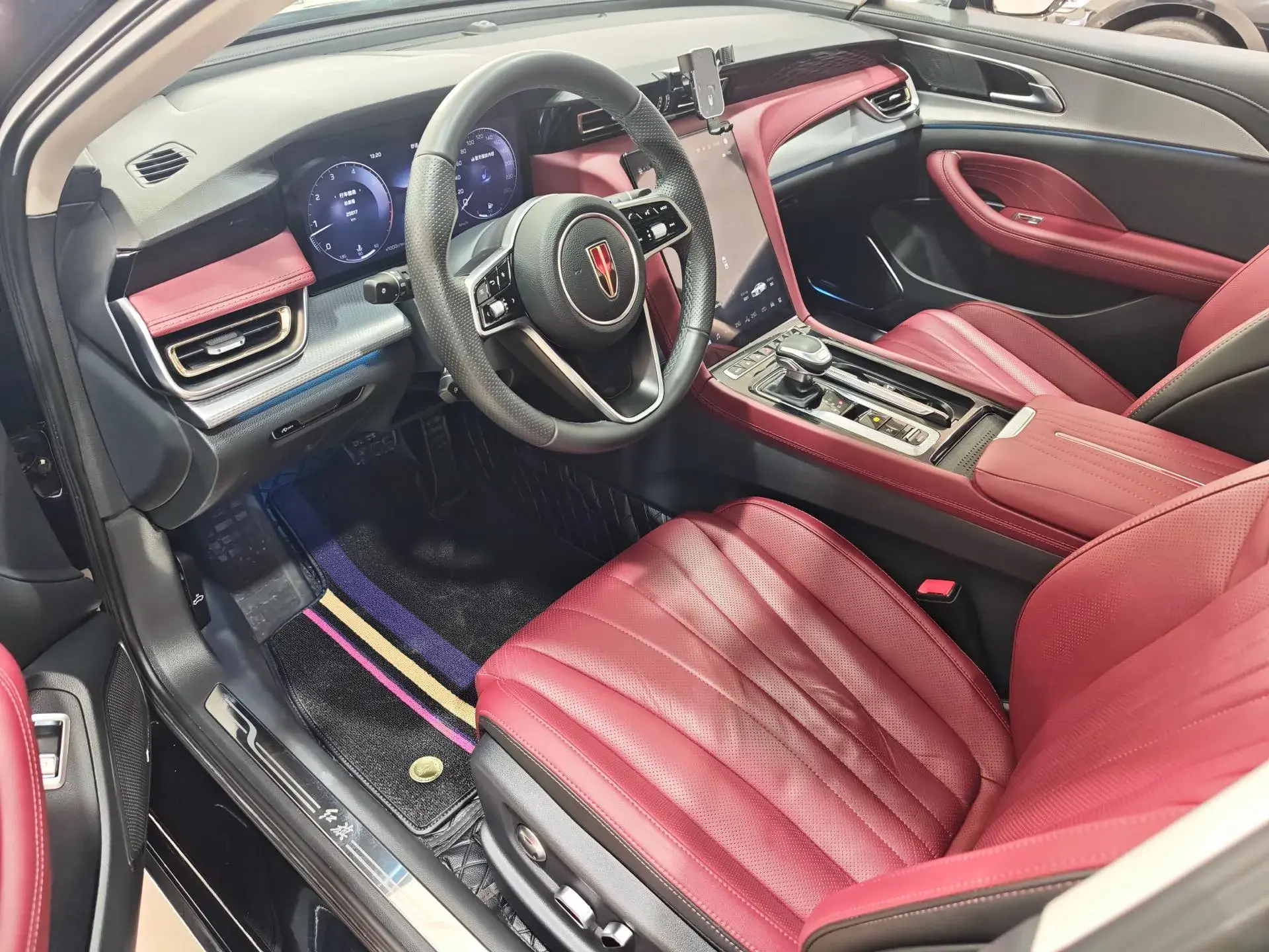 2023 HONGQI H5 thumbnail 2