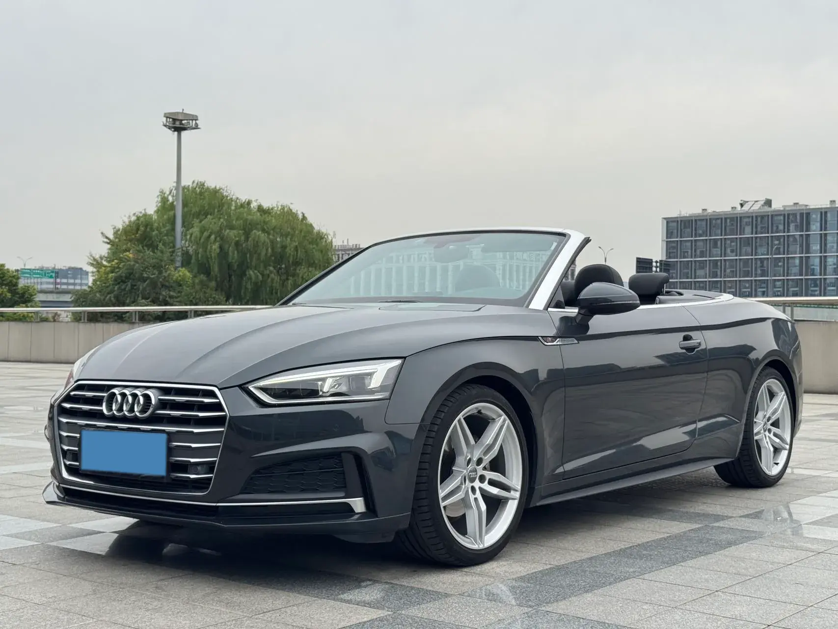 2019 AUDI A5 view 1