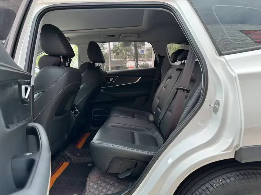 2022 Chery Tiggo 8 1.5T 156HP L4 6DCT,autocango,china used car exporter,china ev exporter,chinese used car exporter,chinese used ev exporter