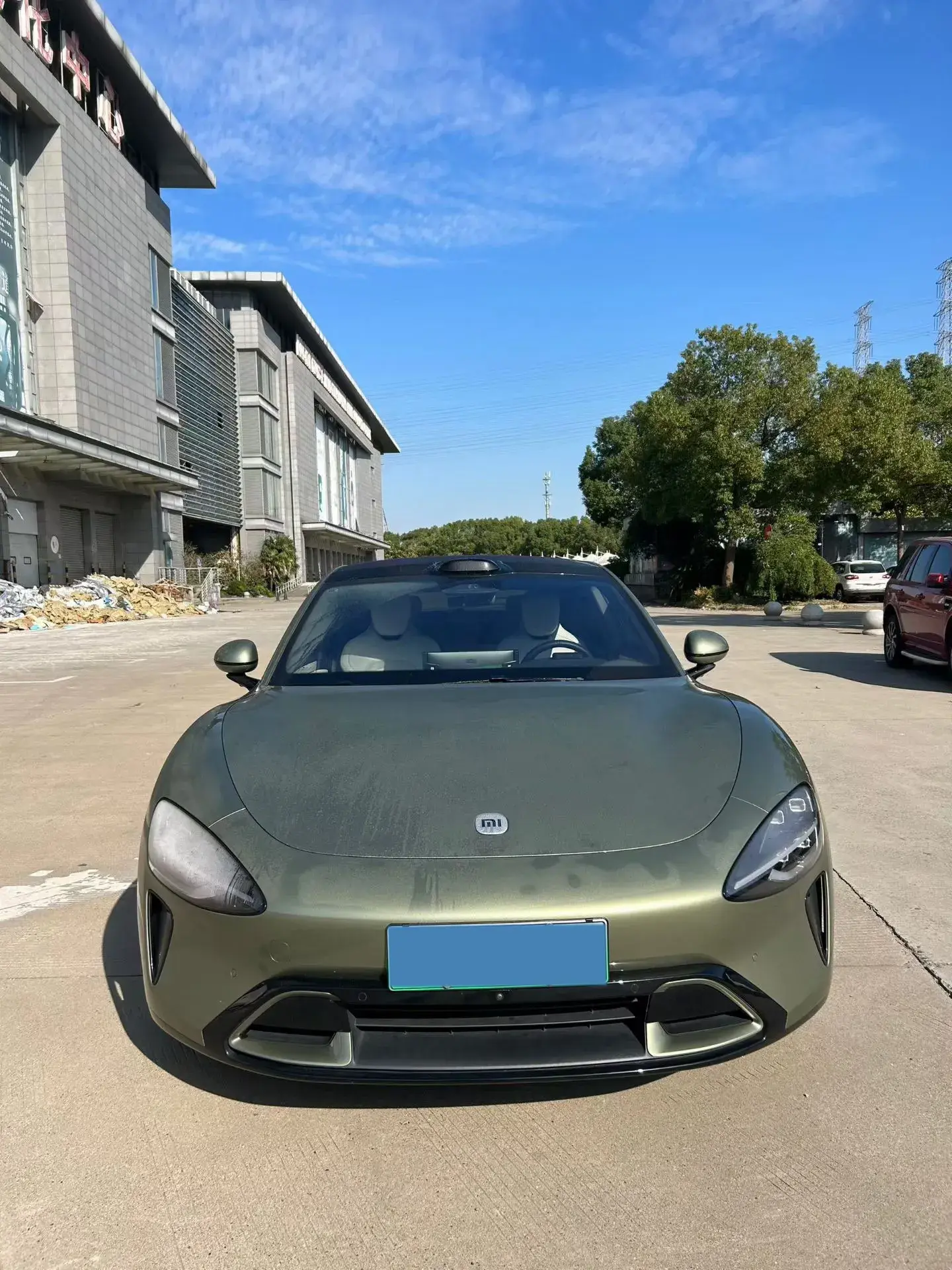 2024 MI SU7 thumbnail 3