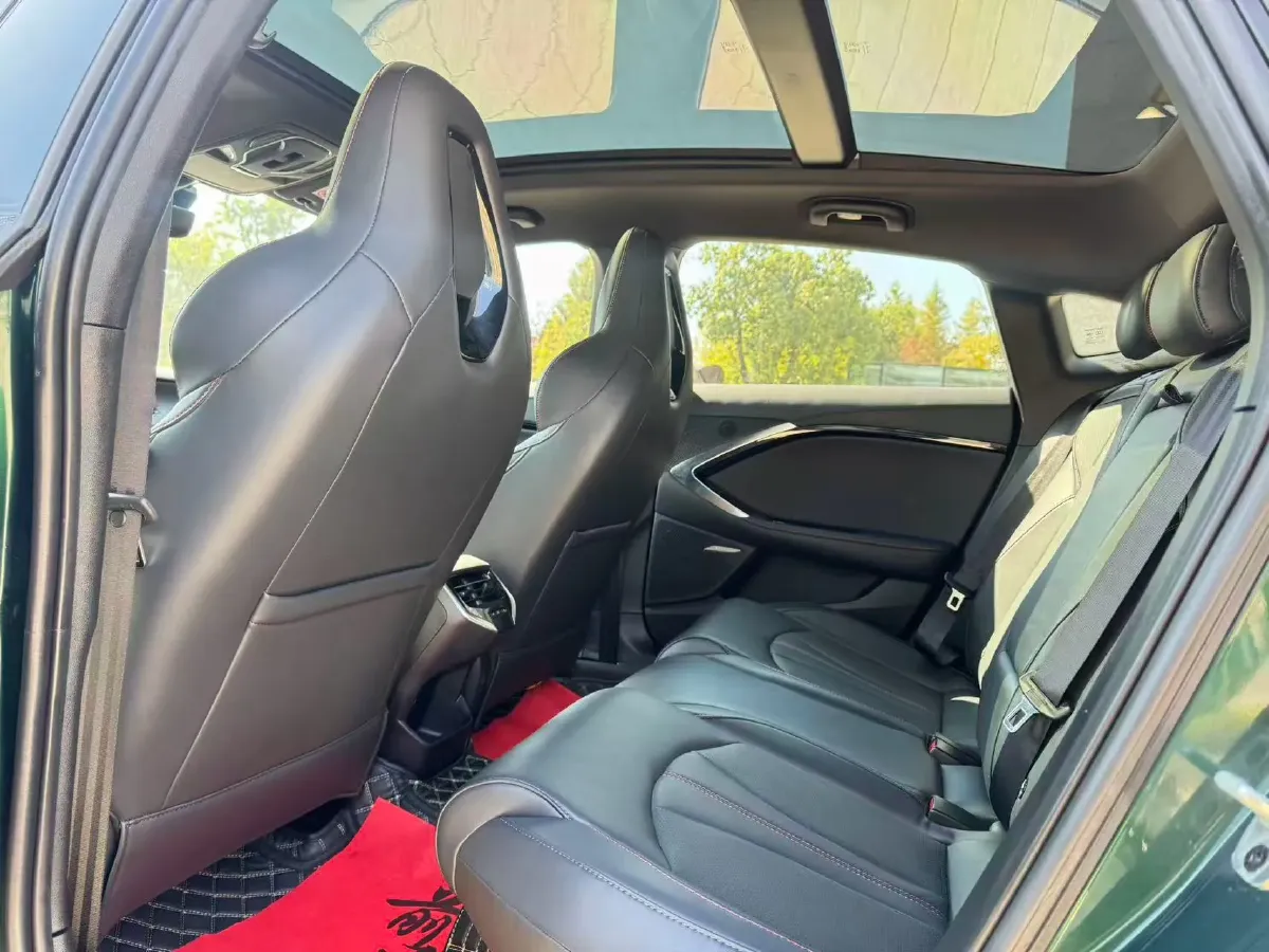 2023 MG 7 2.0T 261HP L4 9AT,autocango,china used car exporter,china ev exporter,chinese used car exporter,chinese used ev exporter