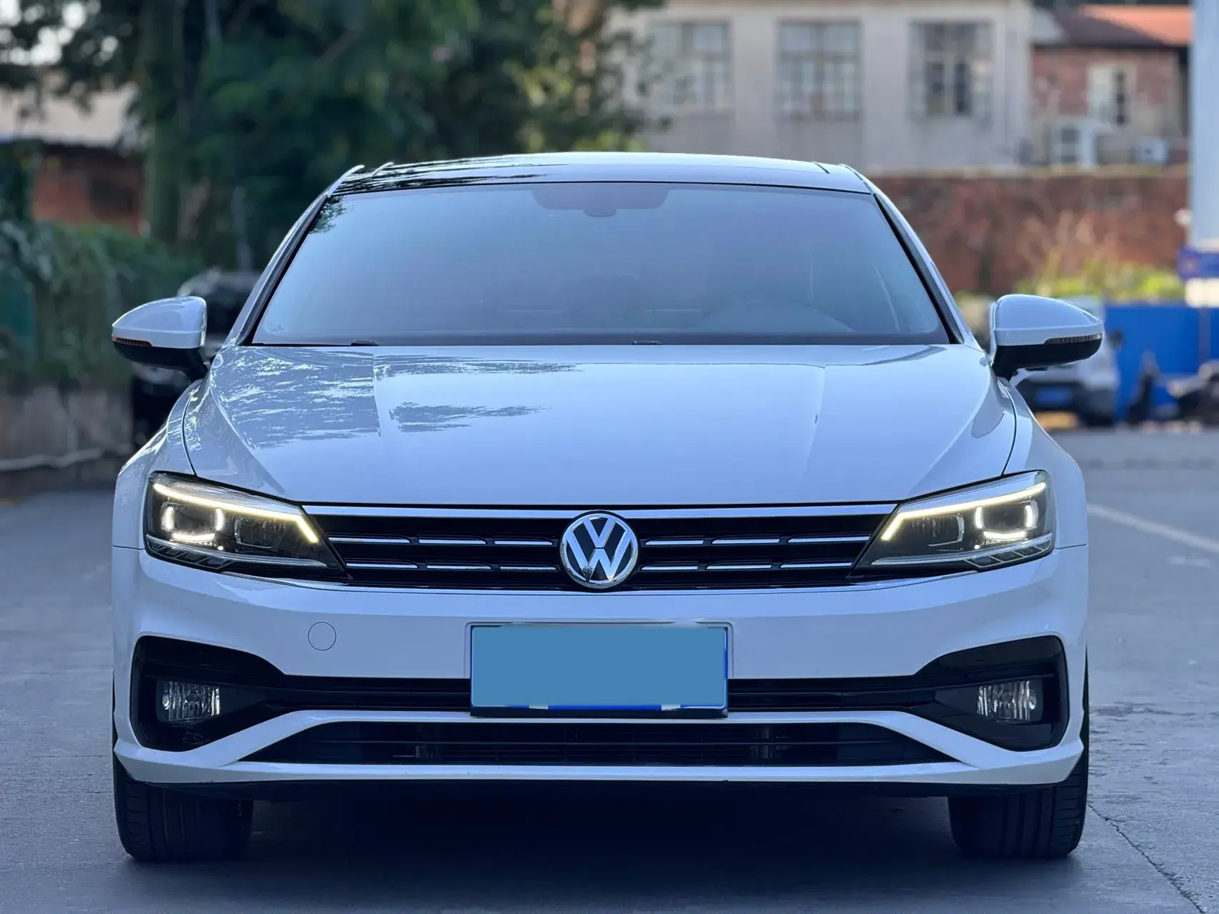 2019 VOLKSWAGEN LAMANDO thumbnail 2