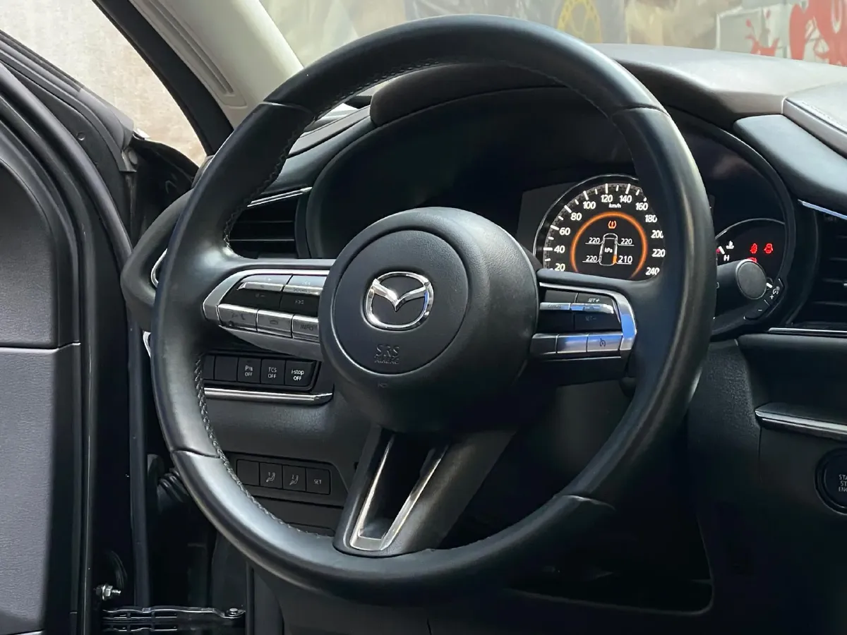 2021 Mazda CX-30 2.0L 158HP L4 6AT,autocango,china used car exporter,china ev exporter,chinese used car exporter,chinese used ev exporter