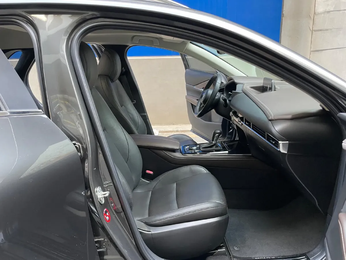 2021 Mazda CX-30 2.0L 158HP L4 6AT,autocango,china used car exporter,china ev exporter,chinese used car exporter,chinese used ev exporter