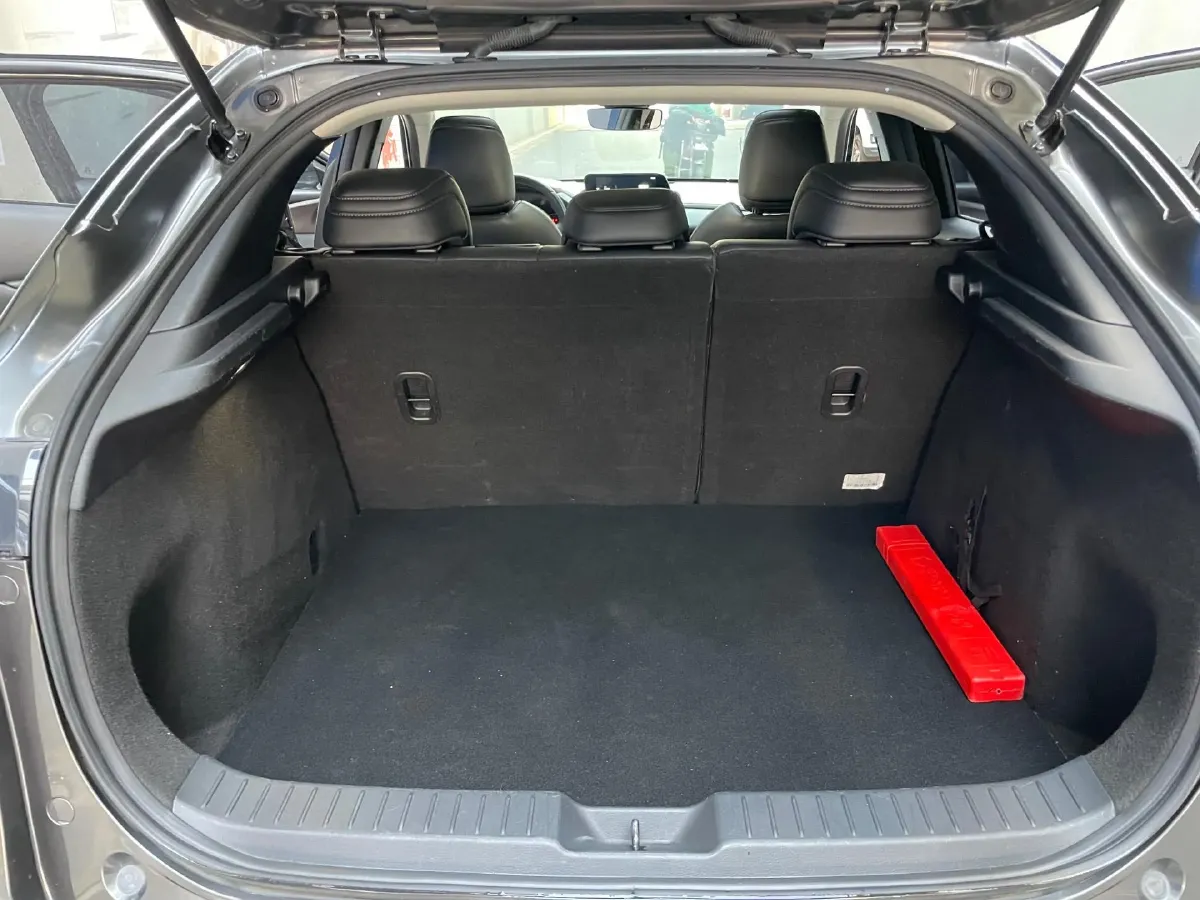 2021 Mazda CX-30 2.0L 158HP L4 6AT,autocango,china used car exporter,china ev exporter,chinese used car exporter,chinese used ev exporter