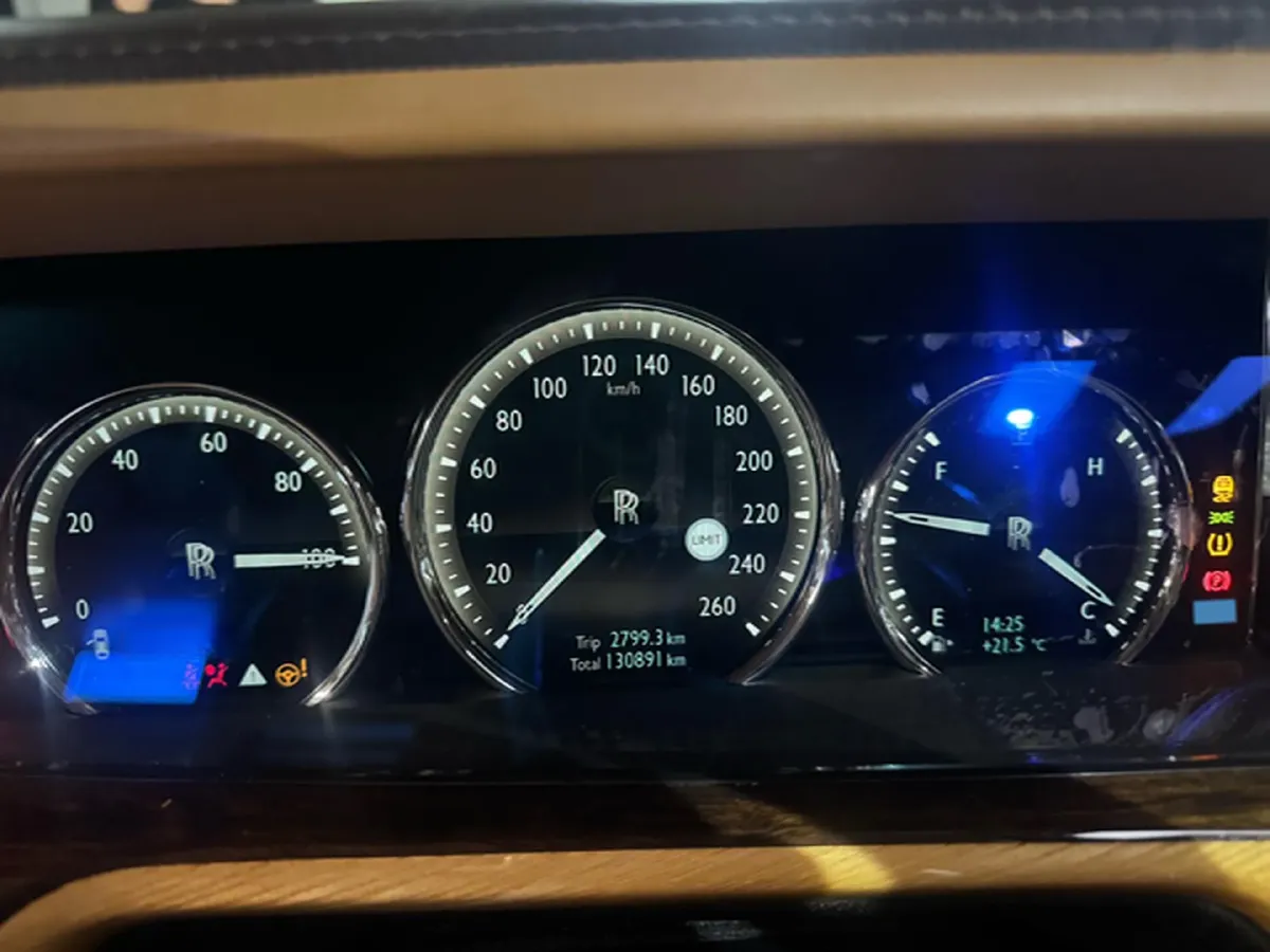 2018 Rolls-Royce Phantom 6.7T 571HP V12 8AT,autocango,china used car exporter,china ev exporter,chinese used car exporter,chinese used ev exporter