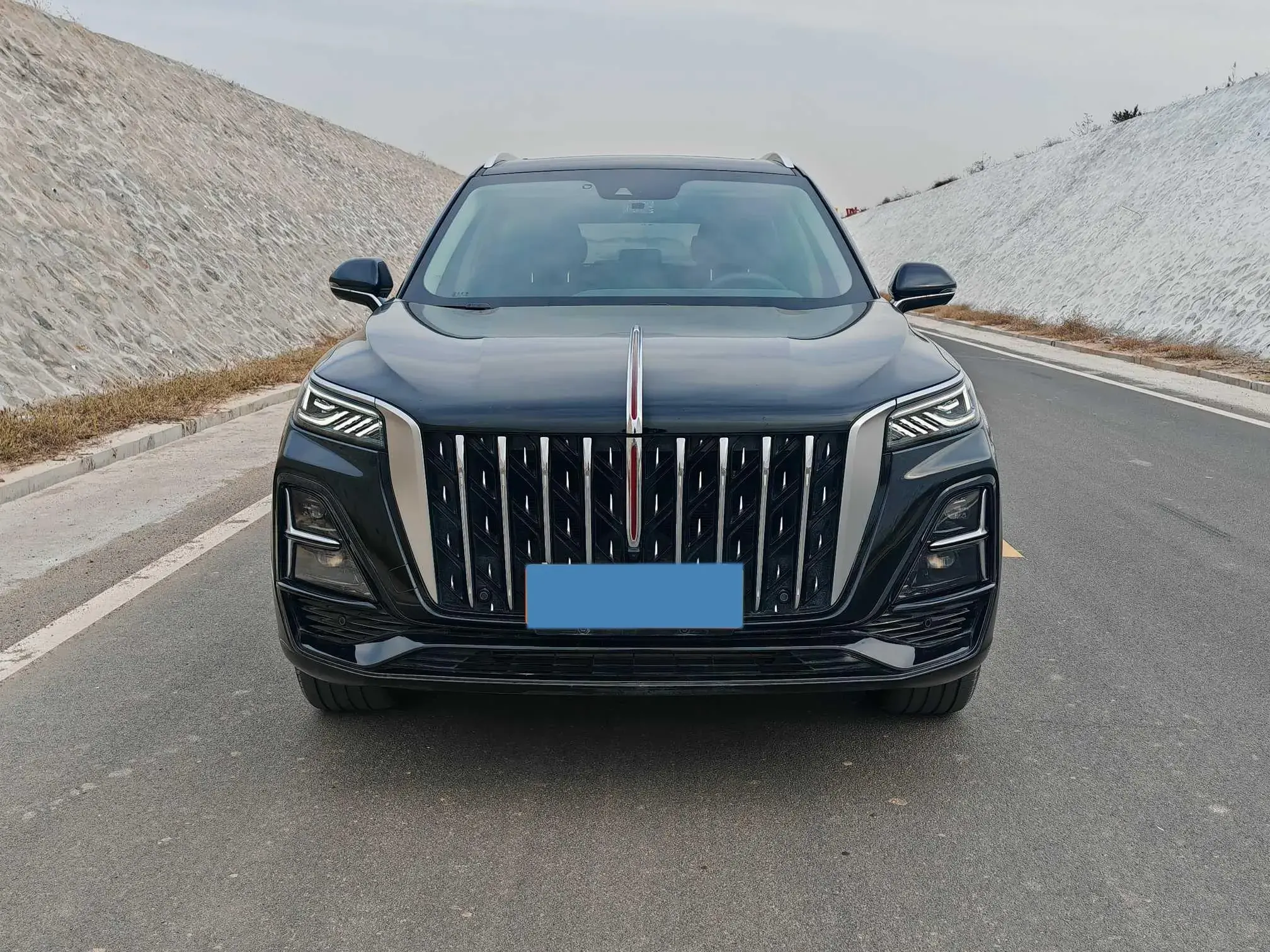 2023 HONGQI HS5 thumbnail 2