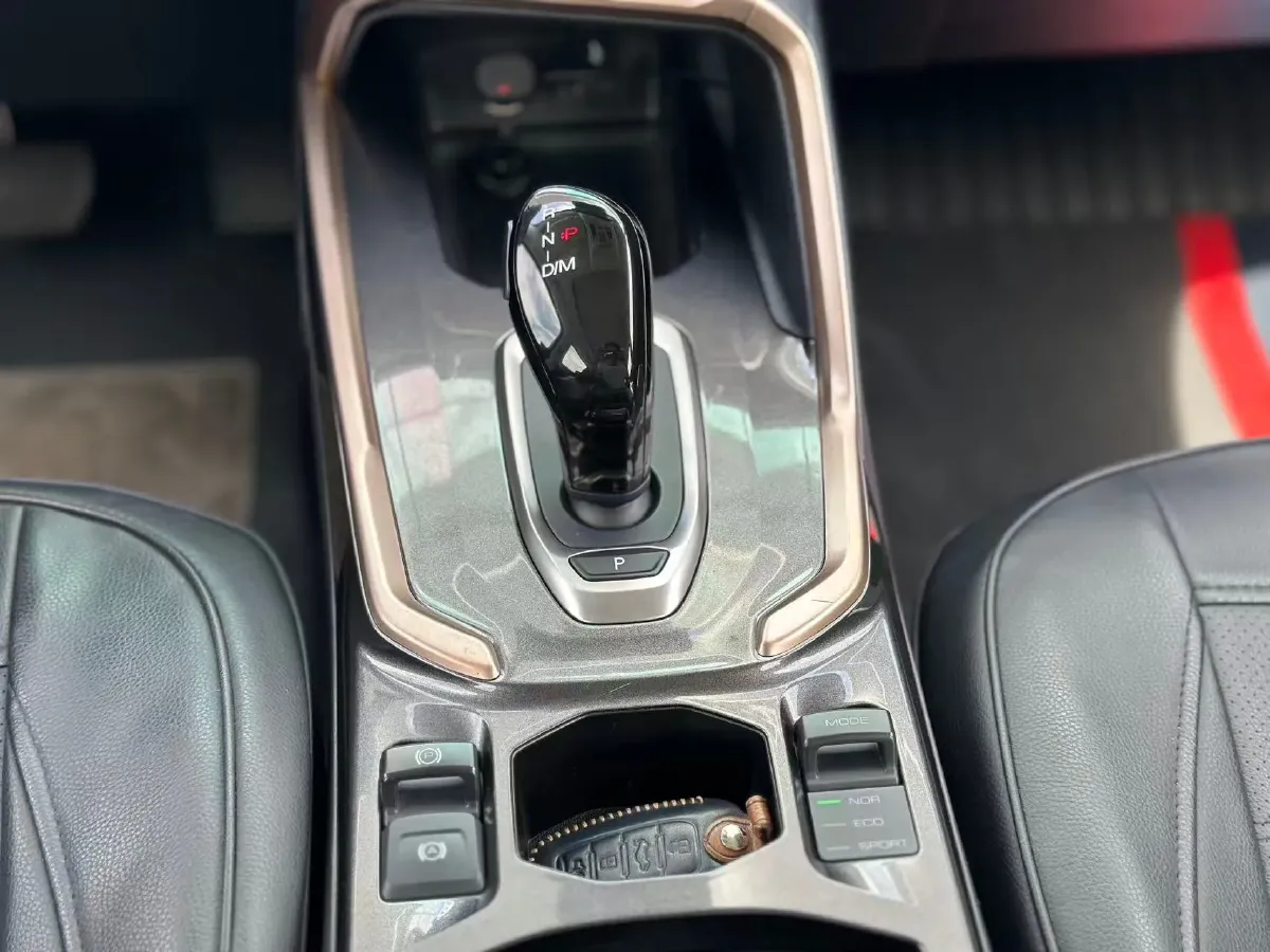 2020 Haval H6 1.5T 169HP L4 7DCT,autocango,china used car exporter,china ev exporter,chinese used car exporter,chinese used ev exporter