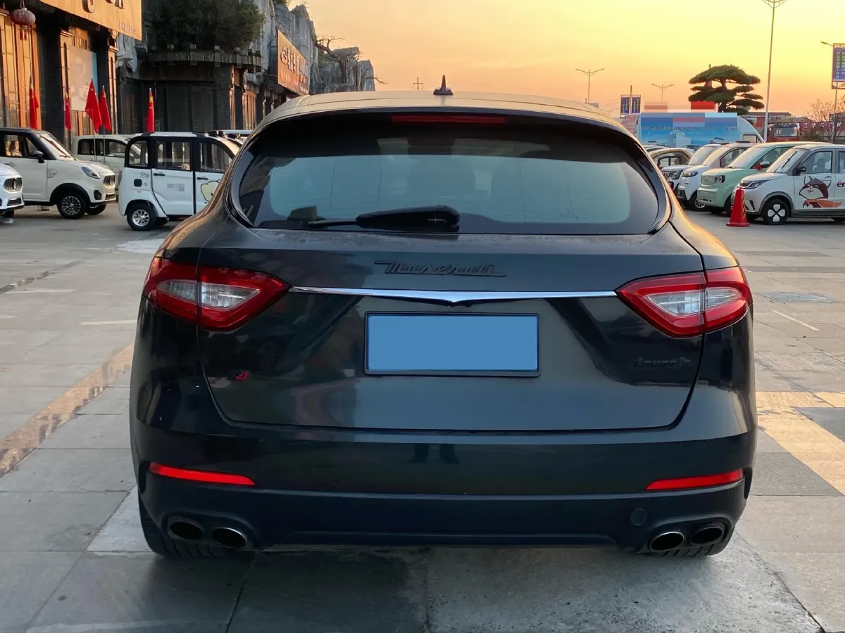 2018 Maserati Levante 3.0T 350HP V6 8AT,autocango,china used car exporter,china ev exporter,chinese used car exporter,chinese used ev exporter