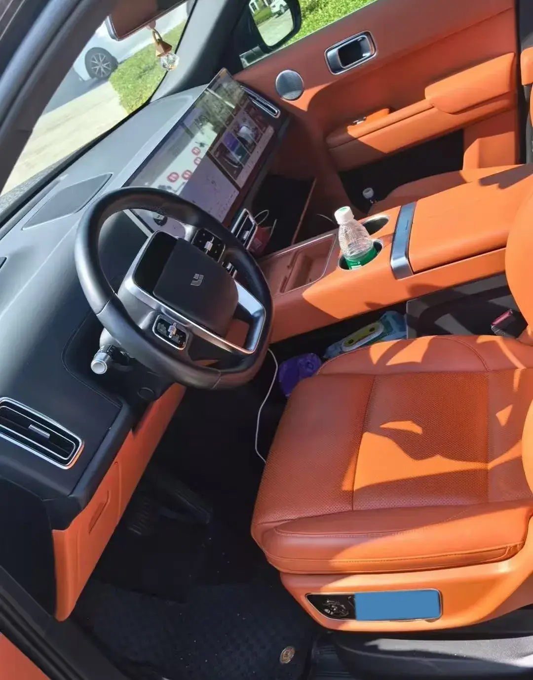 2023 LI L8 thumbnail 2