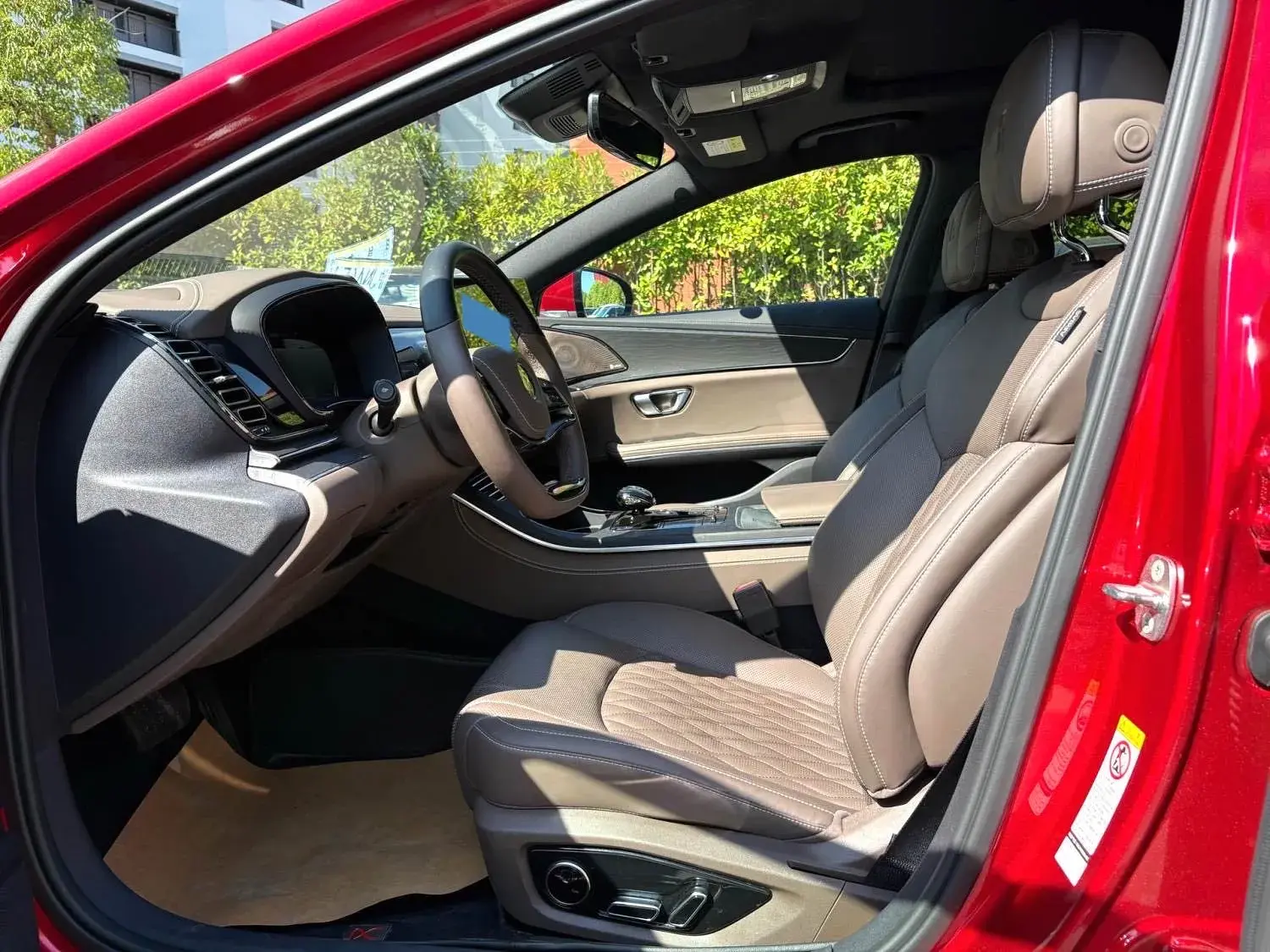 2020 BYD HAN thumbnail 2