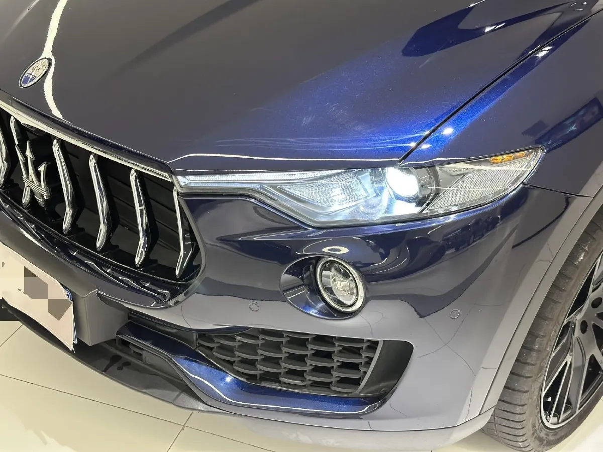 2019 Maserati Levante 3.0T 350HP V6 8AT,autocango,china used car exporter,china ev exporter,chinese used car exporter,chinese used ev exporter