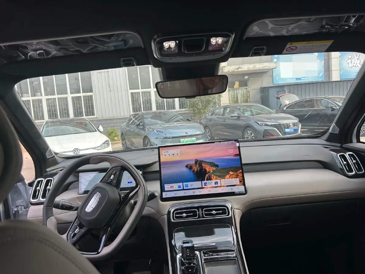 2025 Geely StarRay 1.5T 181HP L4 7DCT,autocango,china used car exporter,china ev exporter,chinese used car exporter,chinese used ev exporter