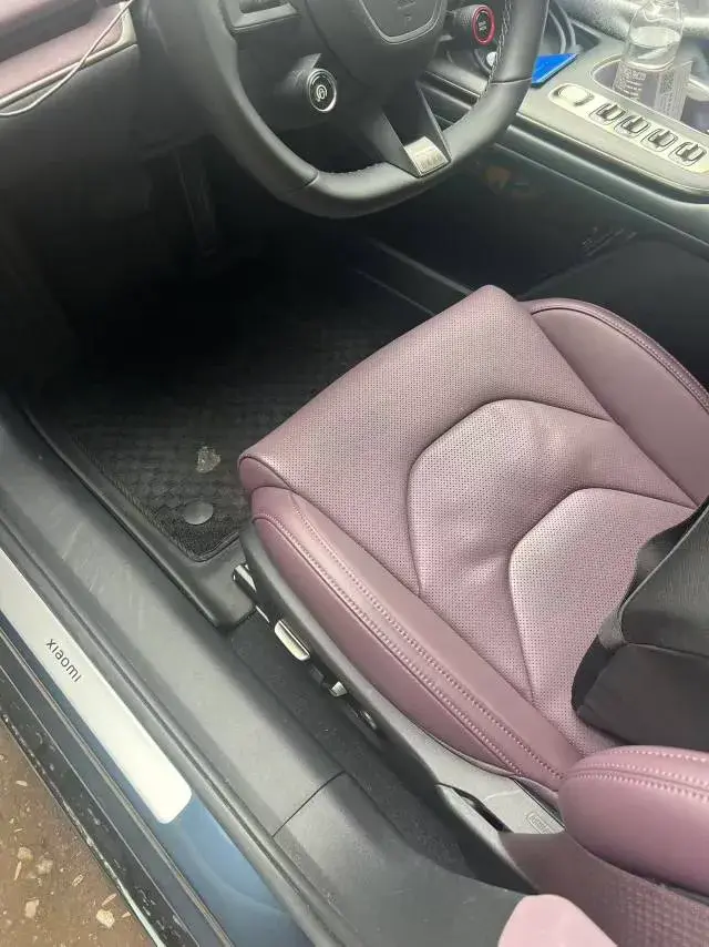 2024 MI SU7 thumbnail 4