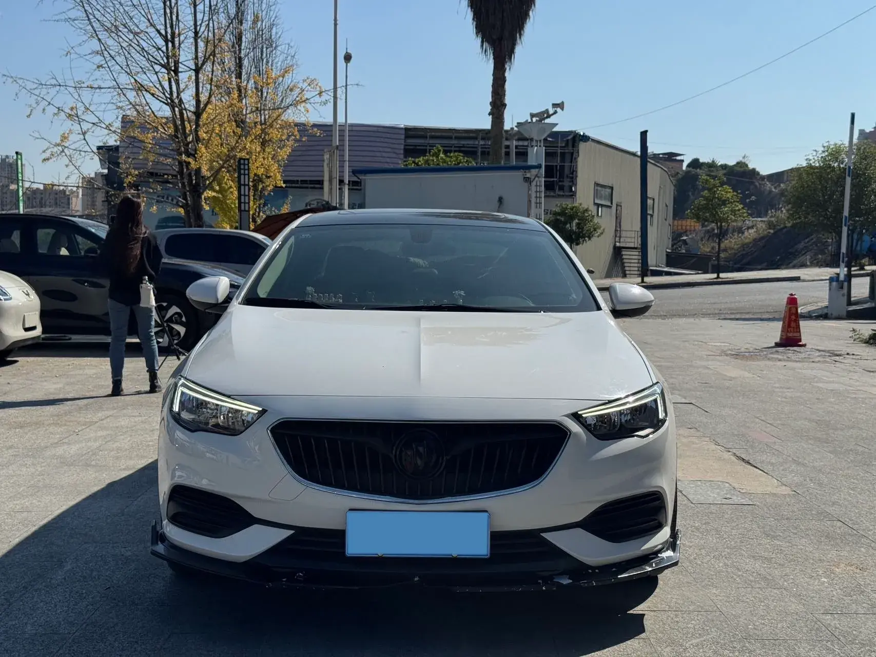 2019 BUICK REGAL thumbnail 2