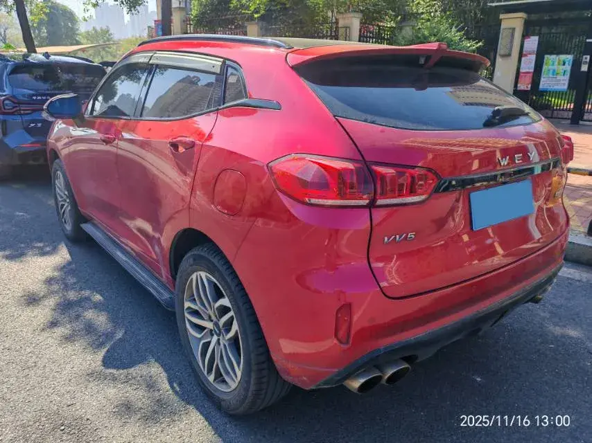 2017 WEY VV5 thumbnail 4