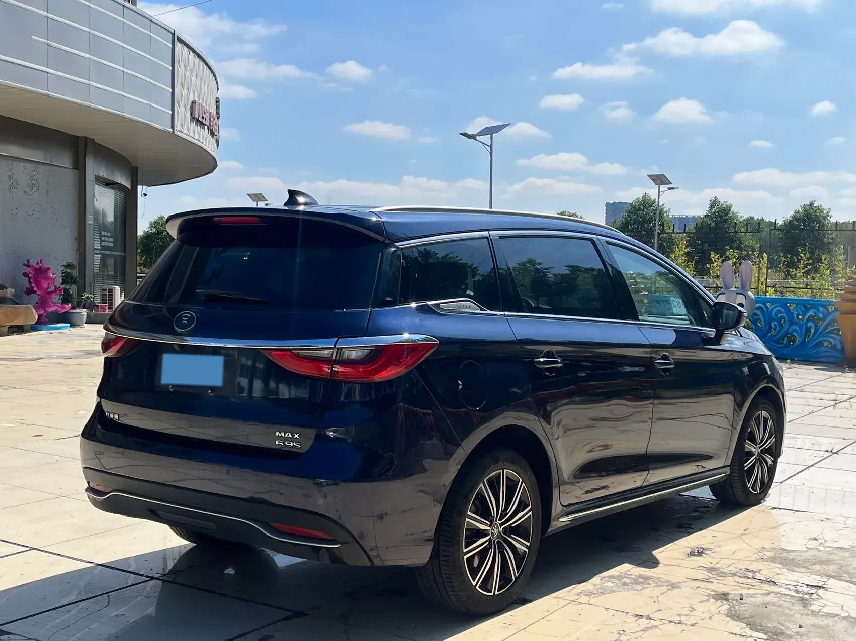 2019 BYD SONG thumbnail 3