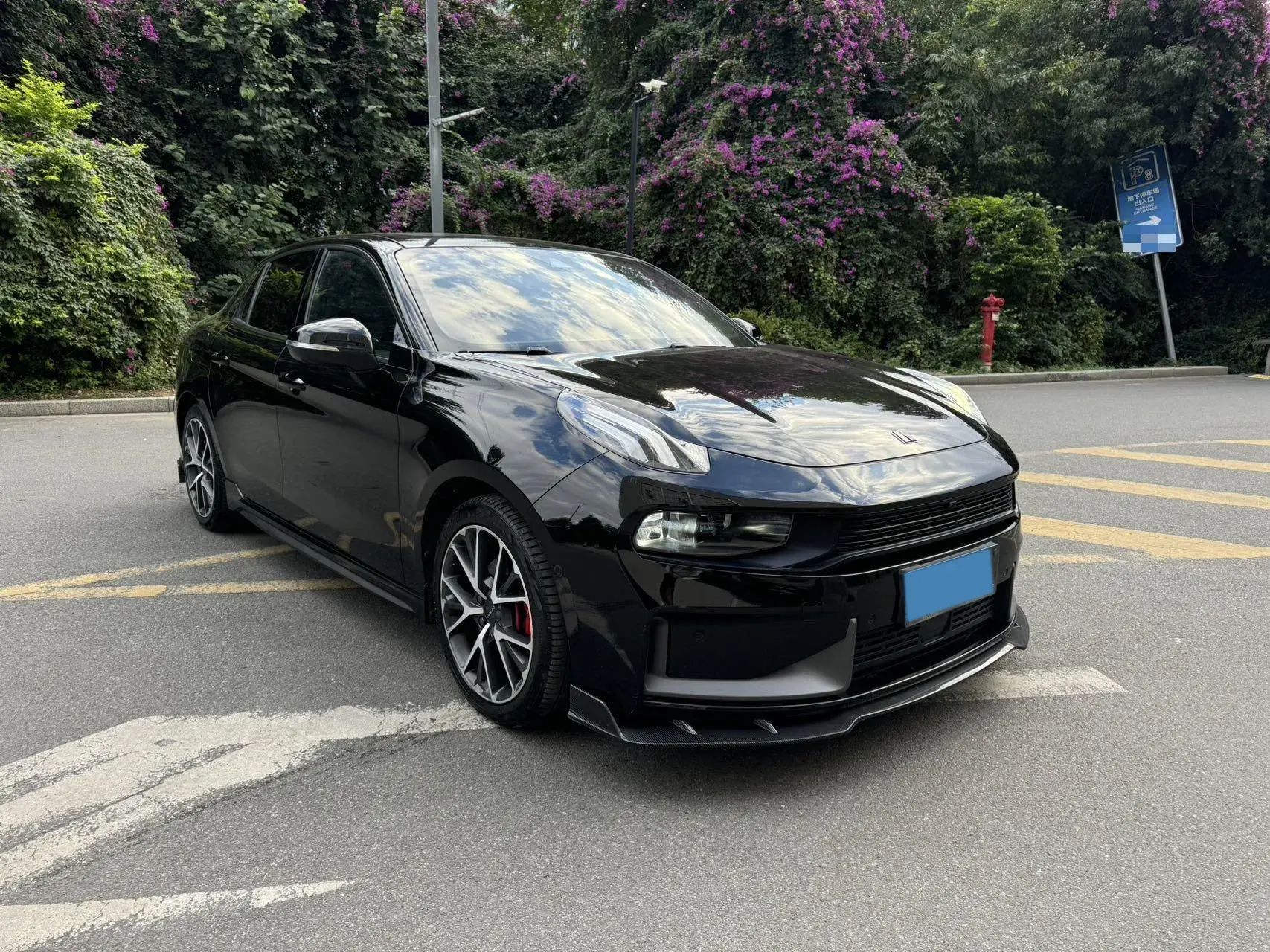 2021 LYNK&CO 03 thumbnail 3