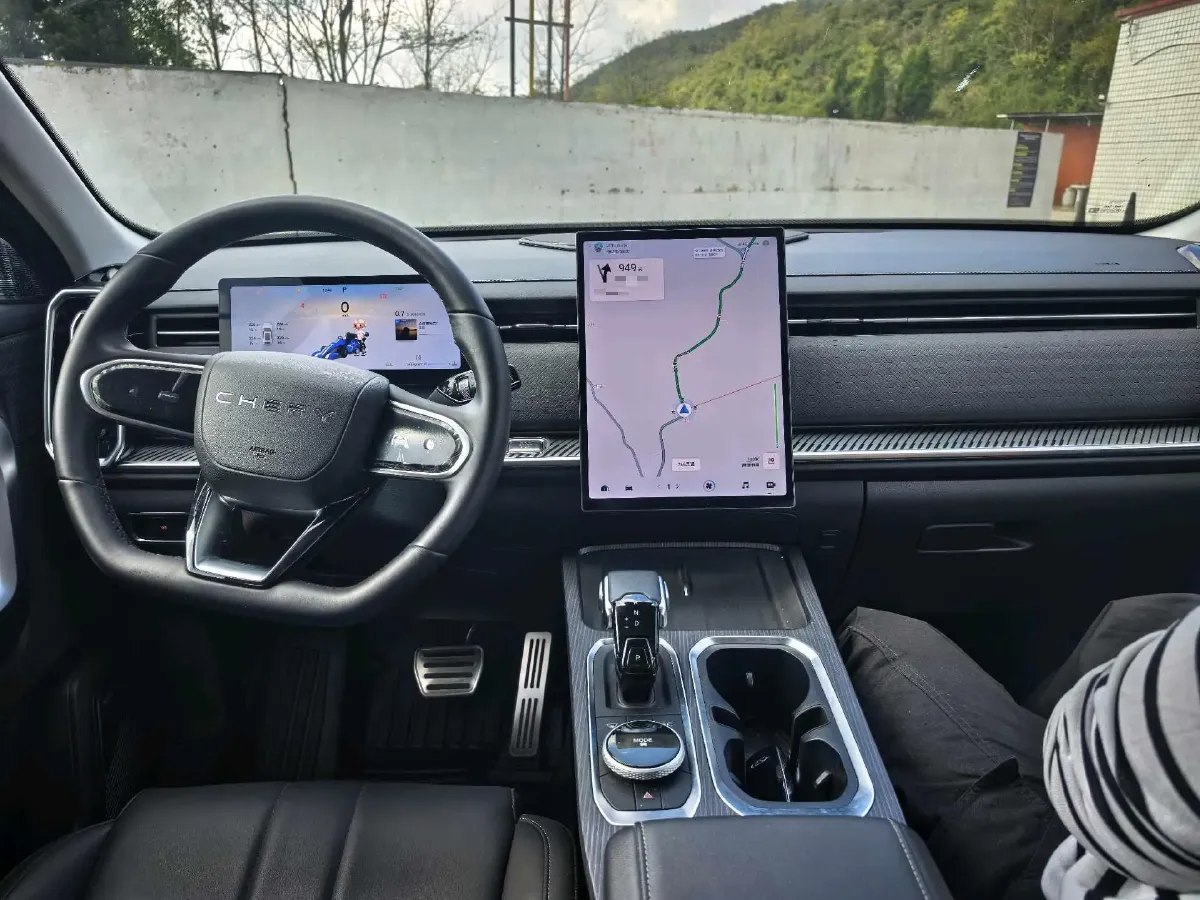 2025 Chery Exploration 06 1.6T 197HP L4 7DCT,autocango,china used car exporter,china ev exporter,chinese used car exporter,chinese used ev exporter