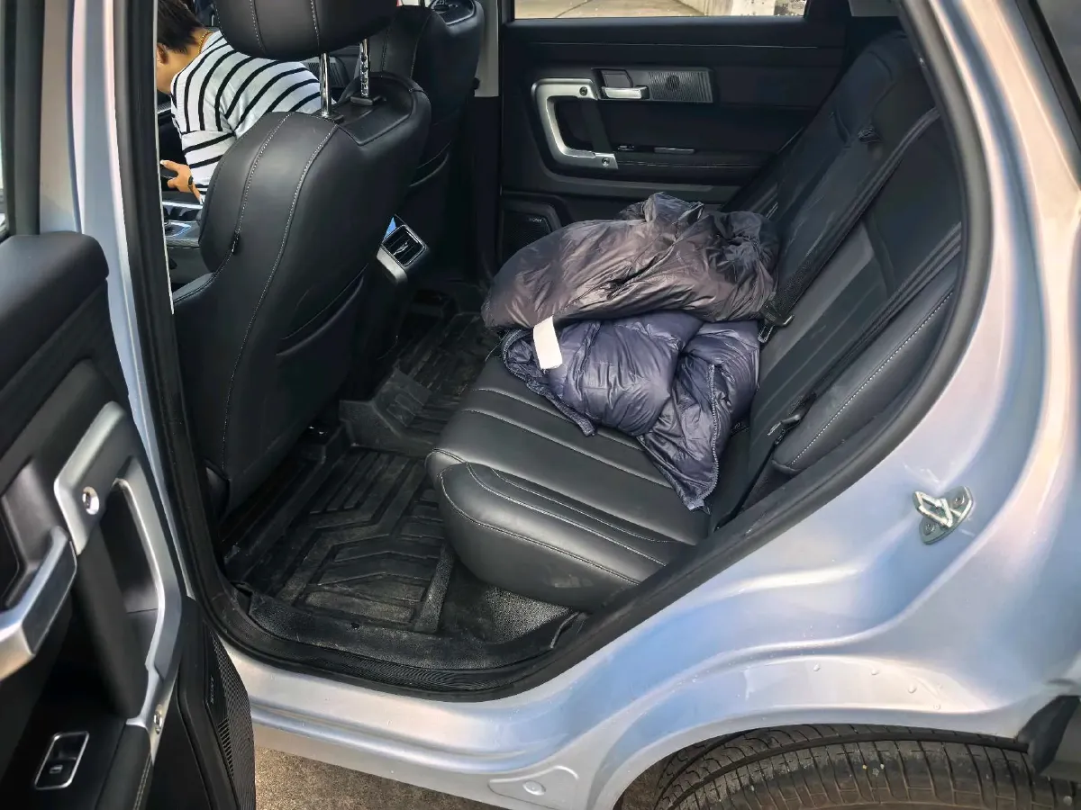 2025 Chery Exploration 06 1.6T 197HP L4 7DCT,autocango,china used car exporter,china ev exporter,chinese used car exporter,chinese used ev exporter